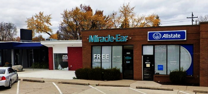 H Salt Fish & Chips (H. Salt Esq. Fish & Chips) - Trenton - 2220 West Rd (newer photo)